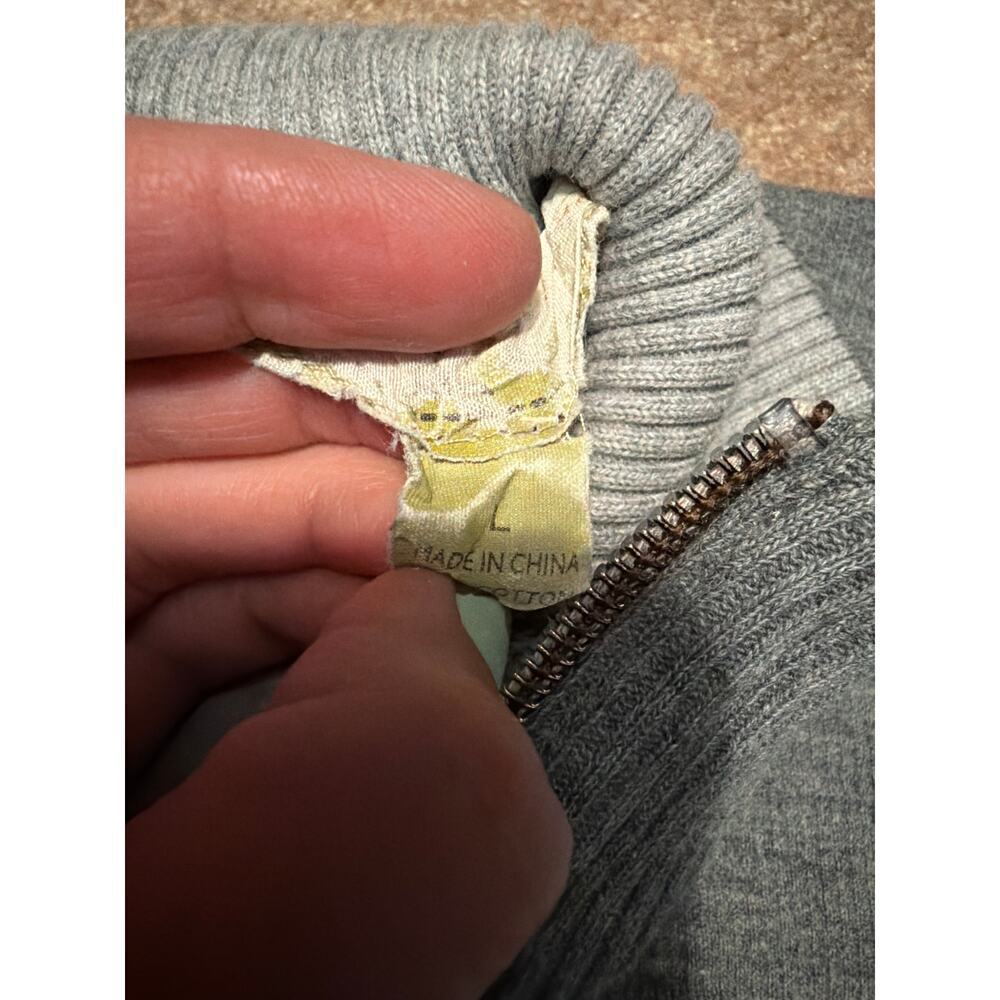 Tommy Bahama qtr zip sweater size L - Picture 3 of 4